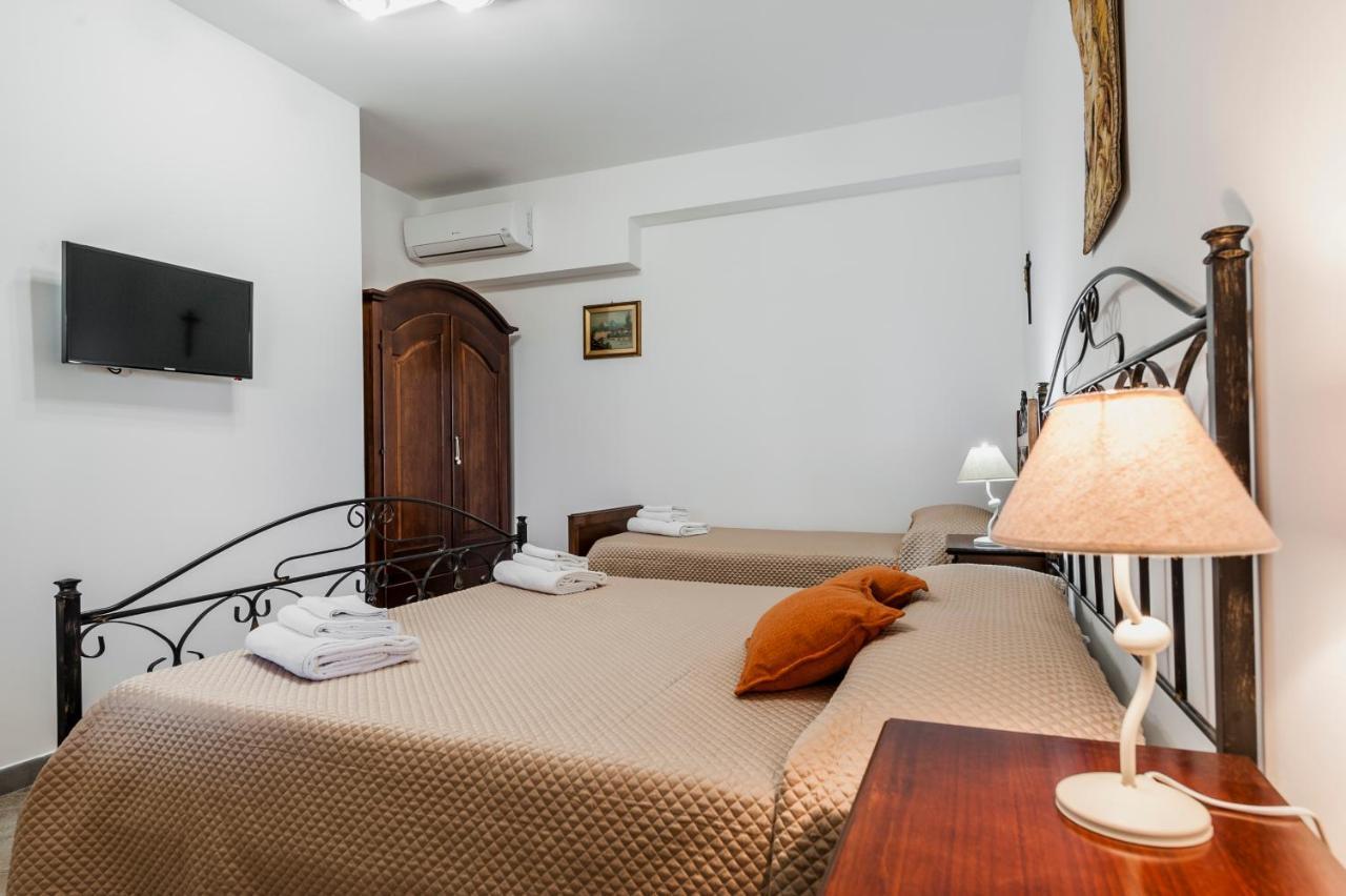 Valleforno Country House Di Charme Ispica Exterior foto